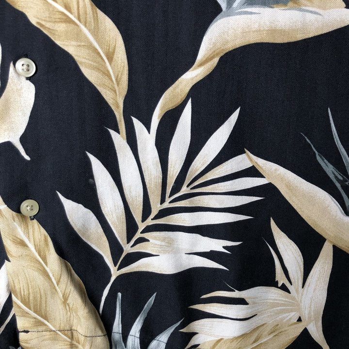 2000'S Nautica Leaf Pattern Silk Hawaiian Aloha Shirt, Men's Size Medium silk black type Vintage Second Hand