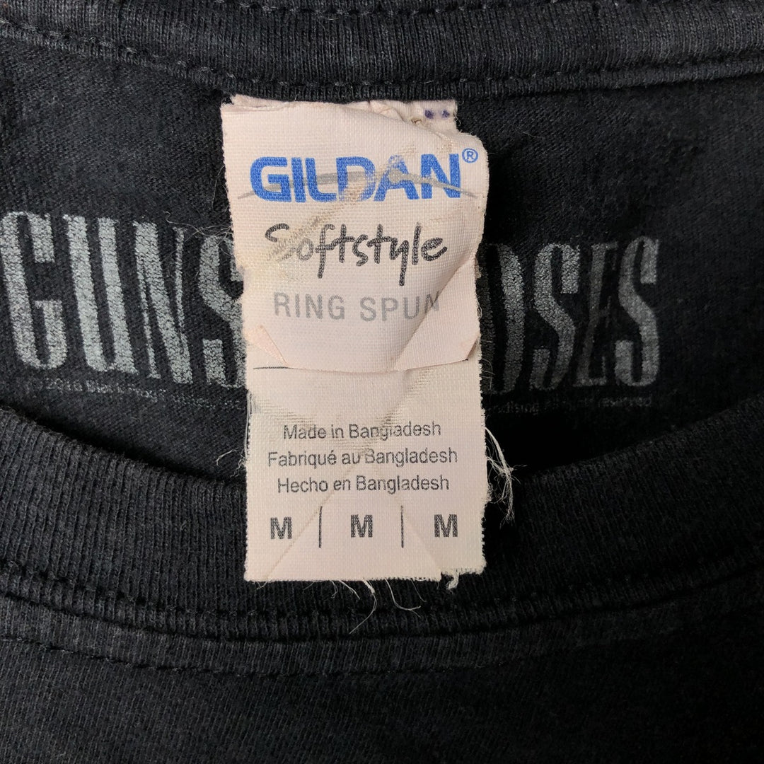 Gildan Guns N' Roses Skull Pattern Band T-Shirt, Men's Size Medium cotton black type Vintage Second Hand
