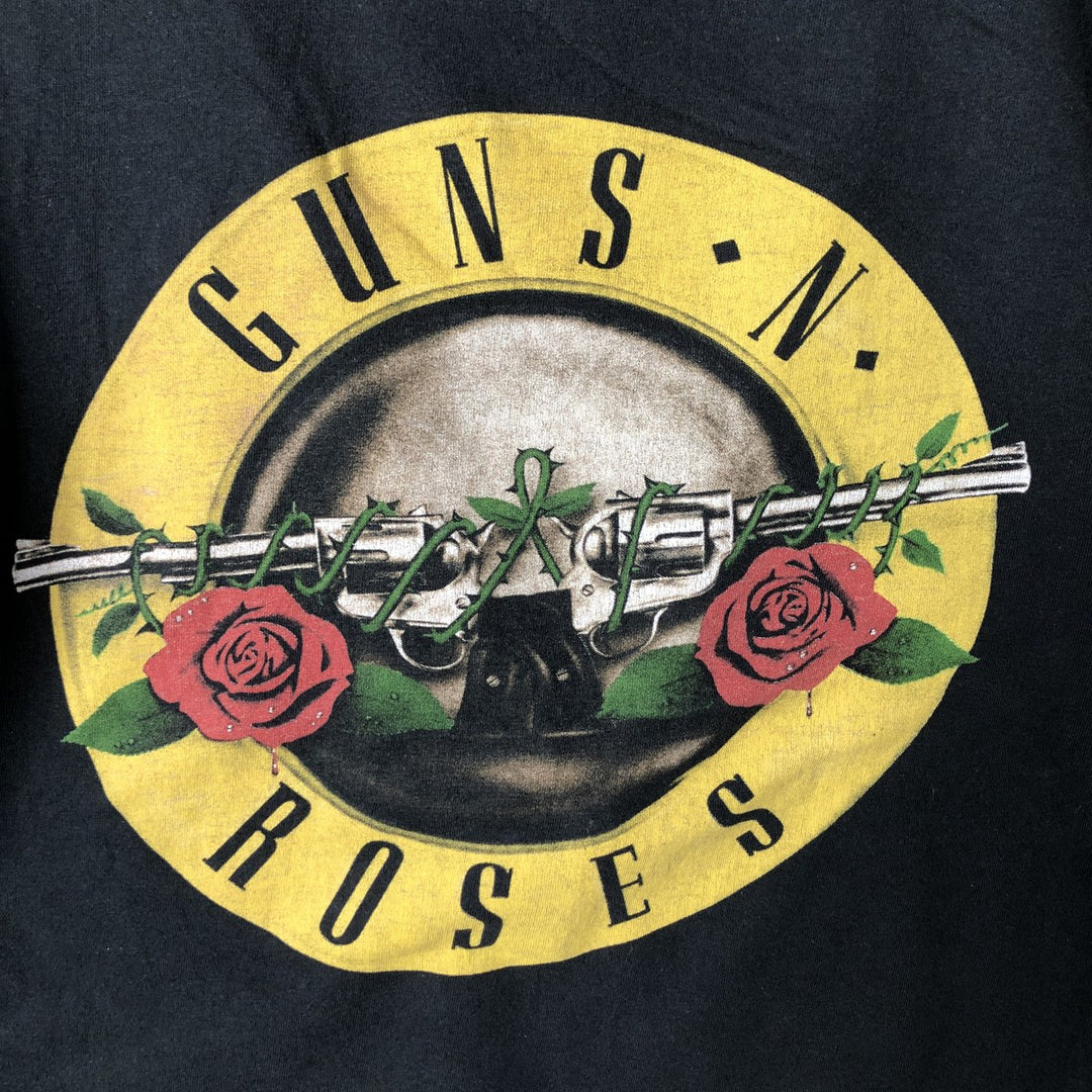 Gildan Guns N' Roses Skull Pattern Band T-Shirt, Men's Size Medium cotton black type Vintage Second Hand