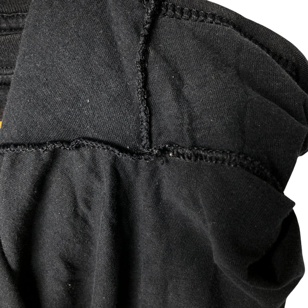 Gildan Guns N' Roses Skull Pattern Band T-Shirt, Men's Size Medium cotton black type Vintage Second Hand