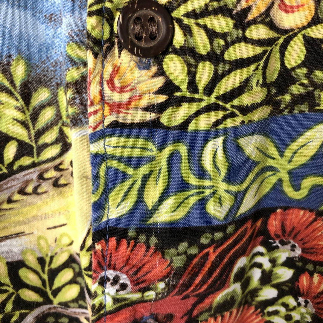 Reyn Spooner Deitrich Bullets all-over print rayon Hawaiian aloha shirt, box shirt, men's size M Rayon yellow type Vintage Second Hand