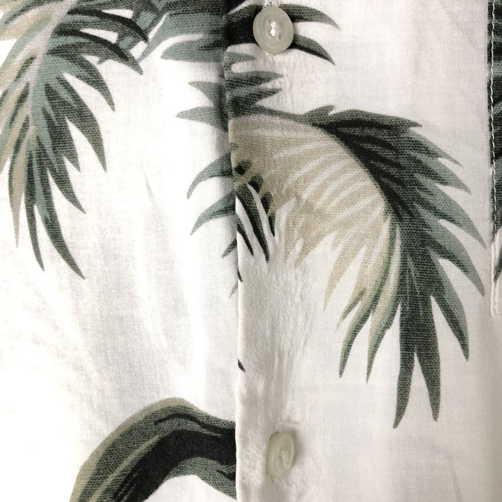 STUSSY All-Over Leaf Pattern Open Collar Rayon Hawaiian Aloha Shirt, Men's Size Small Rayon white type Vintage Second Hand