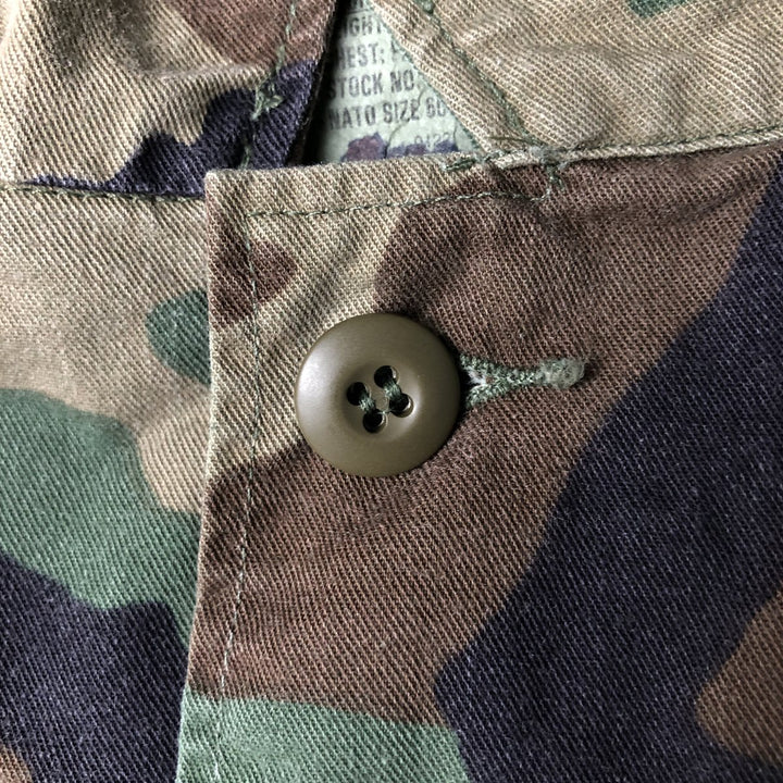 90'S US Military Genuine Camouflage Pattern Woodland Camo BDU Military Jacket Made in USA MEDIUM-SHORT Men's M Size Vintage Nylon Khaki type Vintage Second Hand