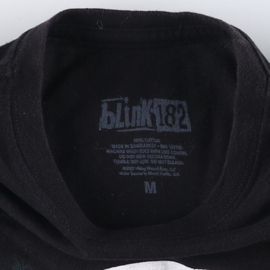 BLINK 182 Band T-Shirt, Men's Size Medium cotton black type Vintage Second Hand