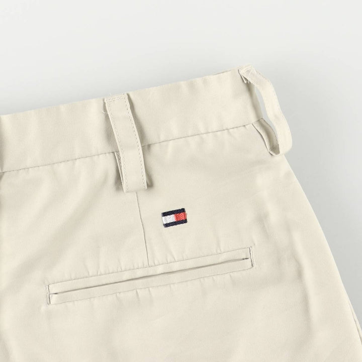 Tommy Hilfiger Golf Two-Pleated Shorts, Women's Size L (W30) polyester ivory Vintage Second Hand