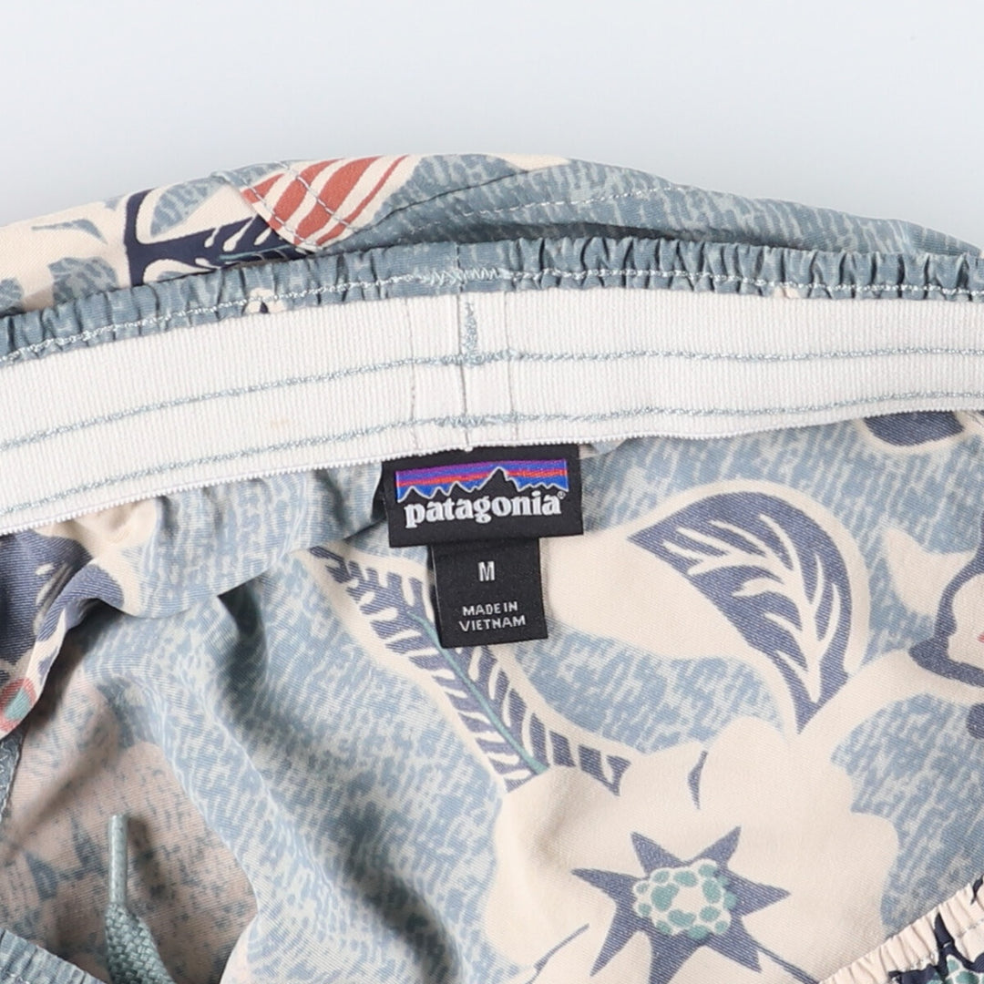 Patagonia WORN WEAR 57058FA18 All-Over Botanical Pattern Nylon Shorts, Women's Size Medium Nylon Blue type light blue Vintage Second Hand