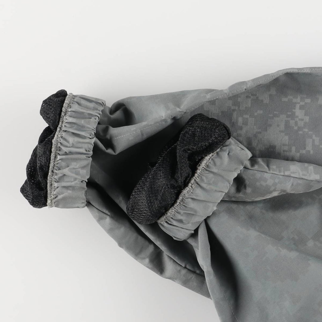 Genuine US Army IPFU Training Jacket, ACU Digital Camo Nylon Jacket, Made in USA, Medium Nylon gray type Vintage Second Hand