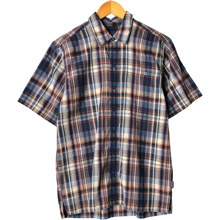 Patagonia 53004SP18 Short Sleeve Check Shirt, Men's Size Medium, Boxy Seersucker polyester navy blue type Vintage Second Hand