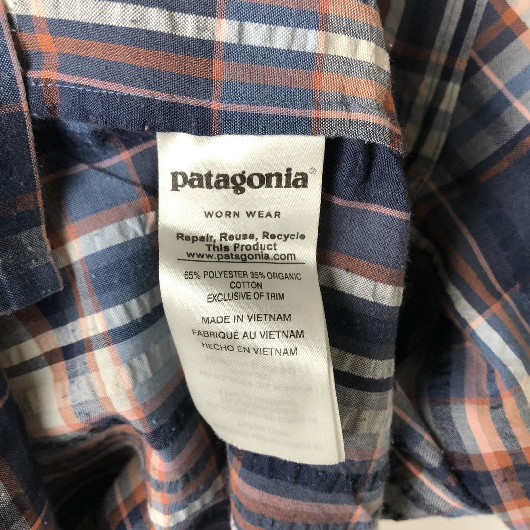 Patagonia 53004SP18 Short Sleeve Check Shirt, Men's Size Medium, Boxy Seersucker polyester navy blue type Vintage Second Hand