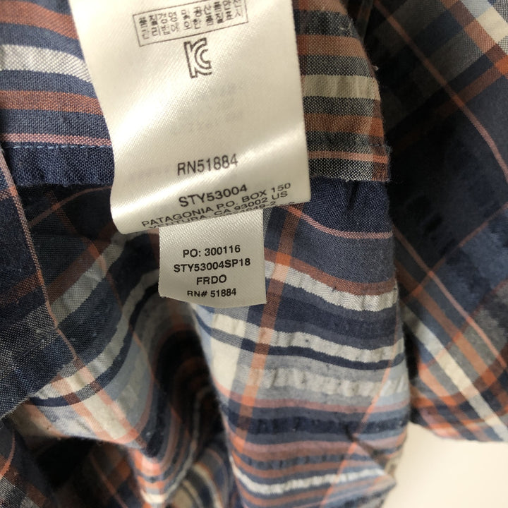 Patagonia 53004SP18 Short Sleeve Check Shirt, Men's Size Medium, Boxy Seersucker polyester navy blue type Vintage Second Hand