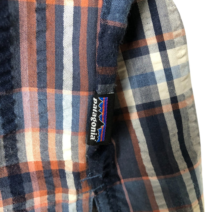 Patagonia 53004SP18 Short Sleeve Check Shirt, Men's Size Medium, Boxy Seersucker polyester navy blue type Vintage Second Hand