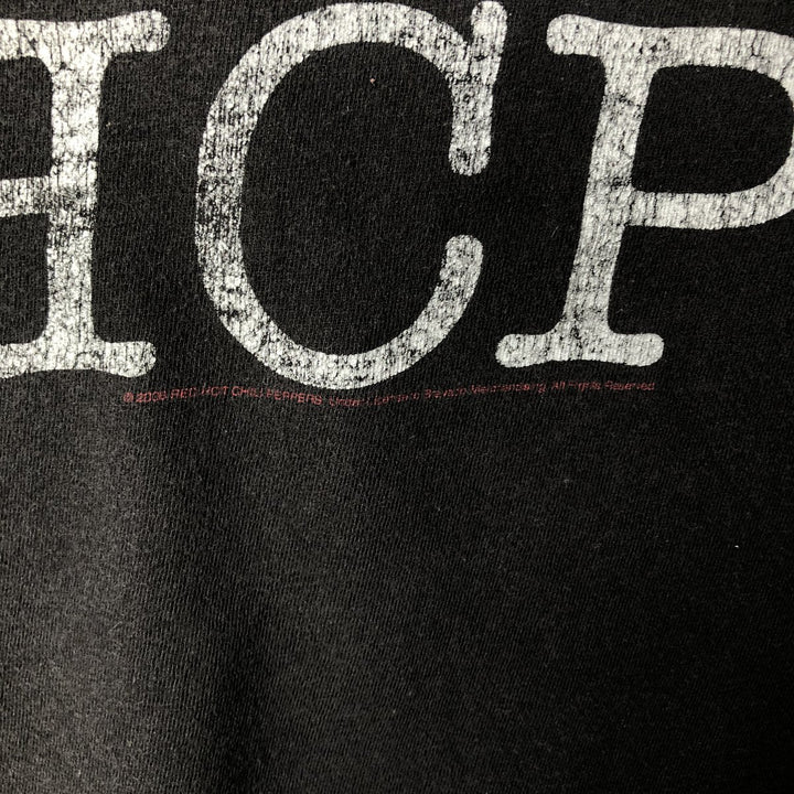 2000'S RED HOT CHILI PEPPERS band T-shirt, men's size M unclear black type Vintage Second Hand