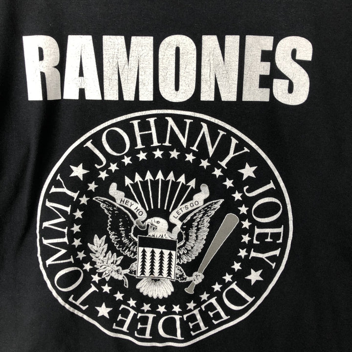 RAMONES Band T-shirt, Men's XL size cotton black type Vintage Second Hand