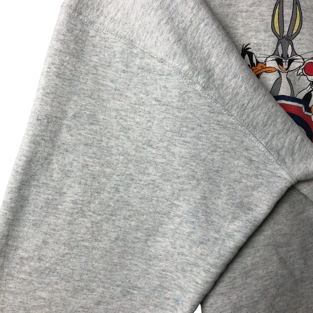 Vintage 90'S Looney Tunes character sweatshirt, Made in USA, Men's XL cotton gray type Vintage Second Hand