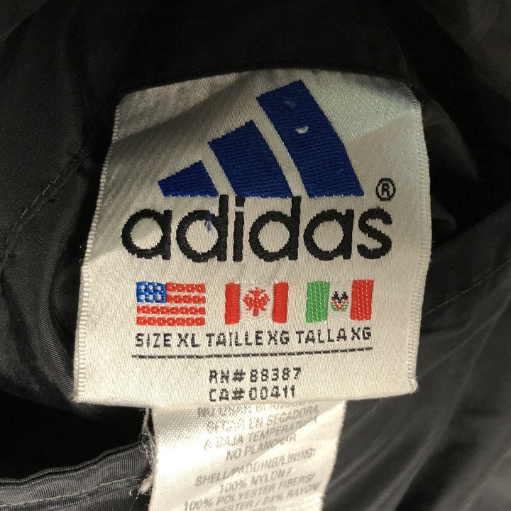 Vintage 90'S adidas reversible padded puffer jacket with back logo, size XL, men's Nylon black type Vintage Second Hand