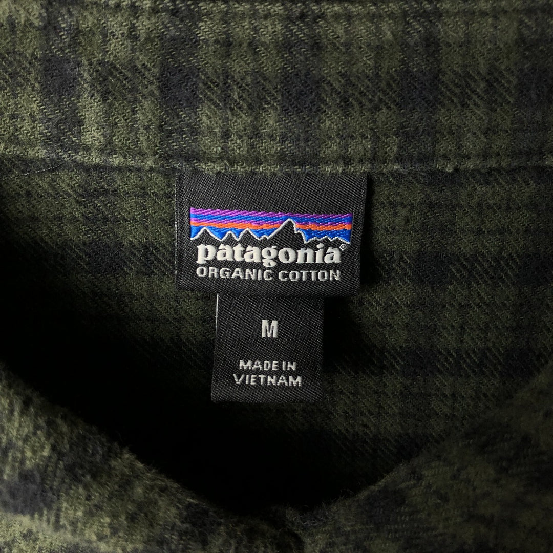 Patagonia Organic Cotton Long Sleeve Cotton Check Shirt, Women's Size Medium, 42405FA21 Organic cotton Green type dark green Vintage Second Hand