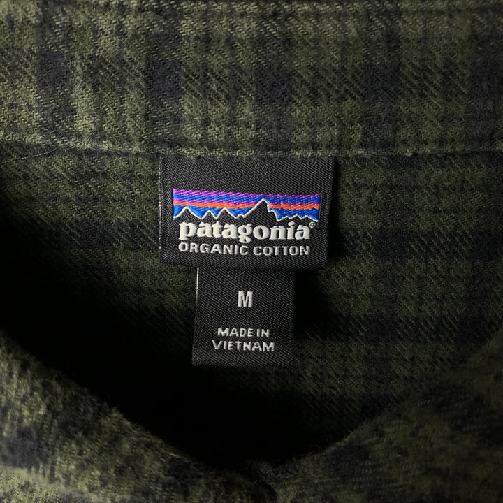 Patagonia Organic Cotton Long Sleeve Cotton Check Shirt, Women's Size Medium, 42405FA21 Organic cotton Green type dark green Vintage Second Hand