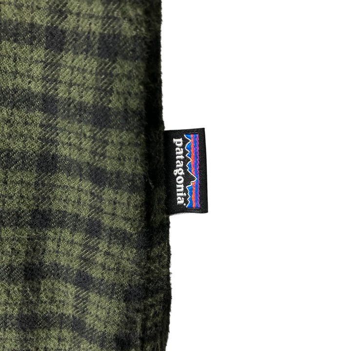 Patagonia Organic Cotton Long Sleeve Cotton Check Shirt, Women's Size Medium, 42405FA21 Organic cotton Green type dark green Vintage Second Hand