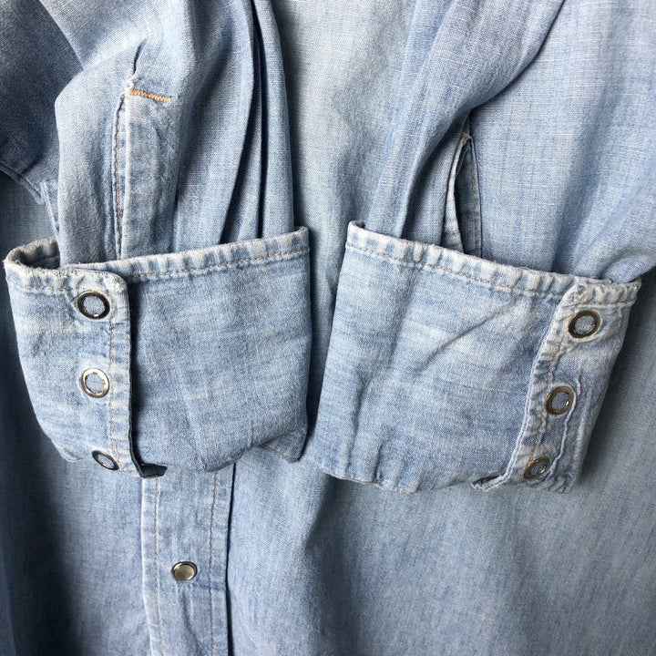 Vintage 1970'S Lee chambray long-sleeve western shirt, made in Canada, size L, men's unclear Blue type light blue Vintage Second Hand
