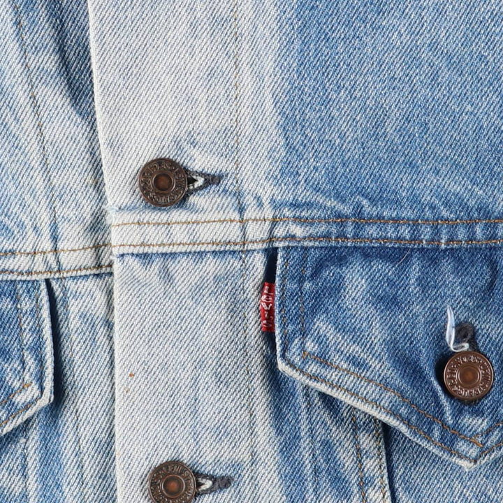 90'S Levi's denim jacket, denim jacket, made in the USA, men's size S, vintage unclear blue type Vintage Second Hand