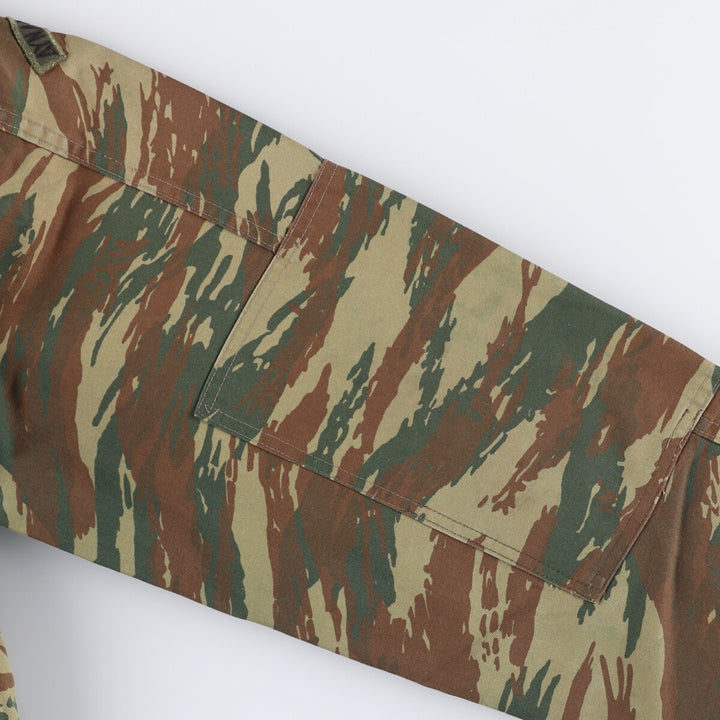 Camouflage pattern lizard camo military jacket, men's size L unclear Khaki type Vintage Second Hand