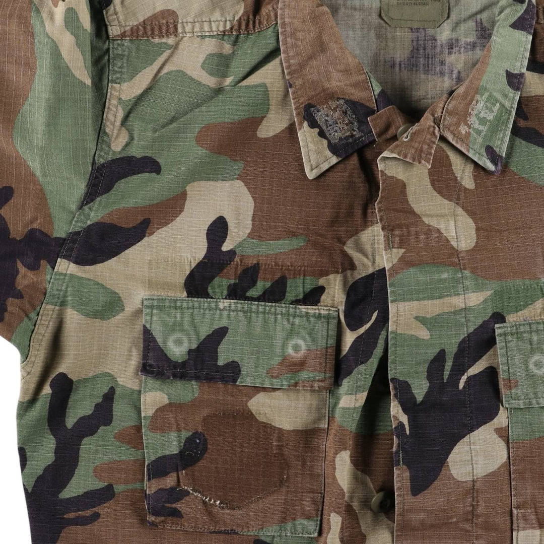 90'S US Military Camouflage Pattern Woodland Camo Patch BDU Ripstop Military Jacket, Made in USA, Medium-Short Nylon Khaki type Vintage Second Hand