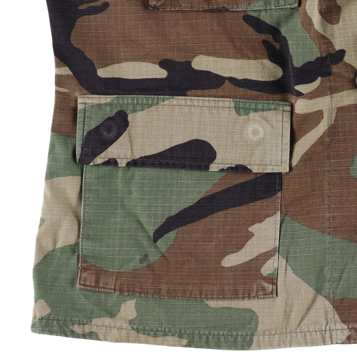 90'S US Military Camouflage Pattern Woodland Camo Patch BDU Ripstop Military Jacket, Made in USA, Medium-Short Nylon Khaki type Vintage Second Hand