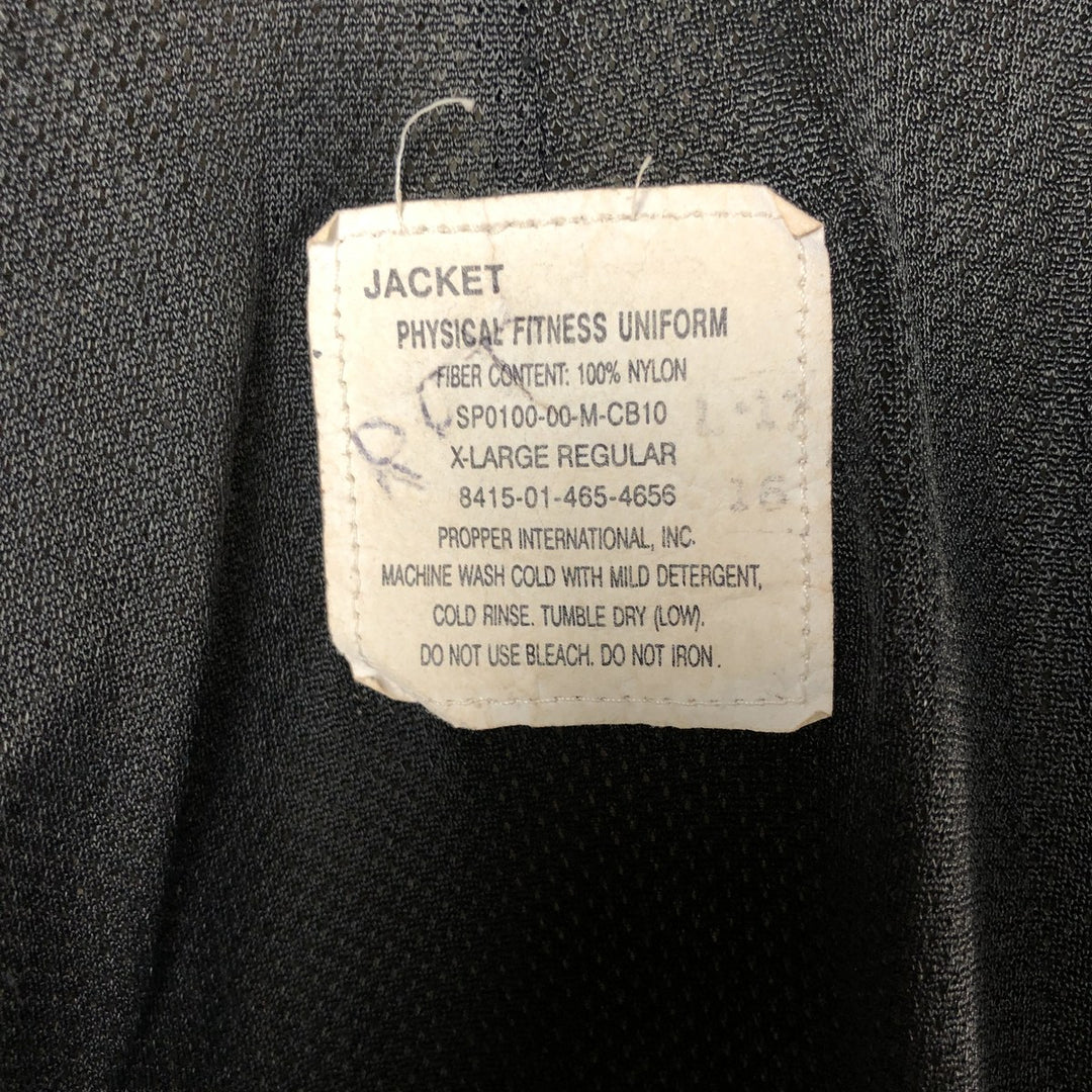 Authentic US Army PFU training jacket from the 2000s, made in the USA, X-LARGE REGULAR, equivalent to a men's XL. Nylon gray type Vintage Second Hand