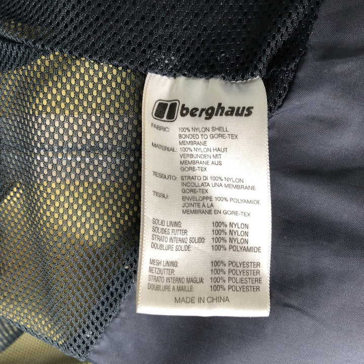 Berghaus GORE-TEX Mountain Jacket, Shell Jacket, Men's Size M Nylon (Gore-Tex) Green type dark green Vintage Second Hand