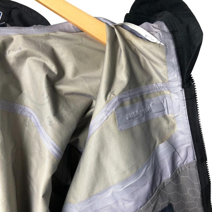 Berghaus EXTREM GORE-TEX Mountain Parka Shell Jacket, Men's Size Small Nylon (Gore-Tex) black type Vintage Second Hand