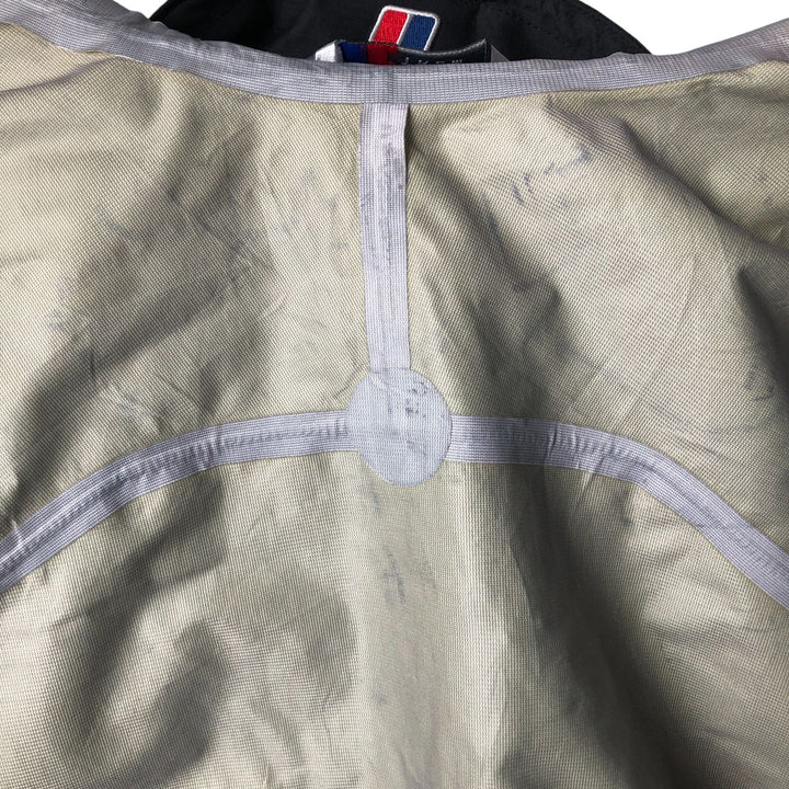 Berghaus EXTREM GORE-TEX Mountain Parka Shell Jacket, Men's Size Small Nylon (Gore-Tex) black type Vintage Second Hand