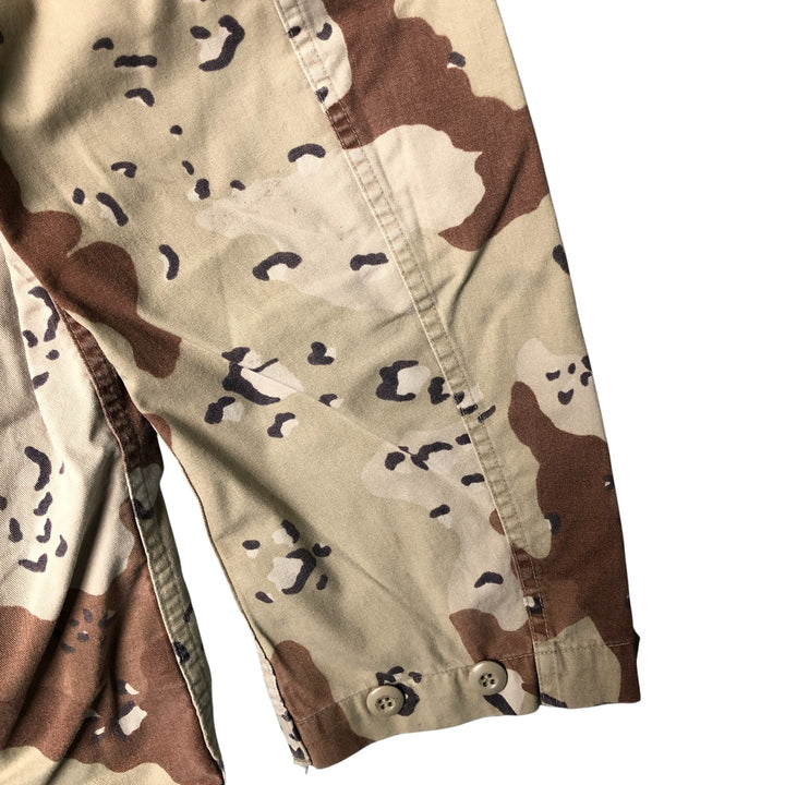 90'S US Military Genuine Camouflage Pattern 6C Desert Chocolate Chip Camo BDU Military Jacket Made in USA Men's M Size Vintage cotton beige type brown Vintage Second Hand