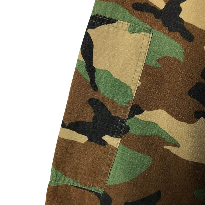Authentic 1980'S US Army Camouflage Pattern Woodland Camo BDU Military Jacket, Made in USA, Men's Size Medium, Vintage cotton Khaki type Vintage Second Hand