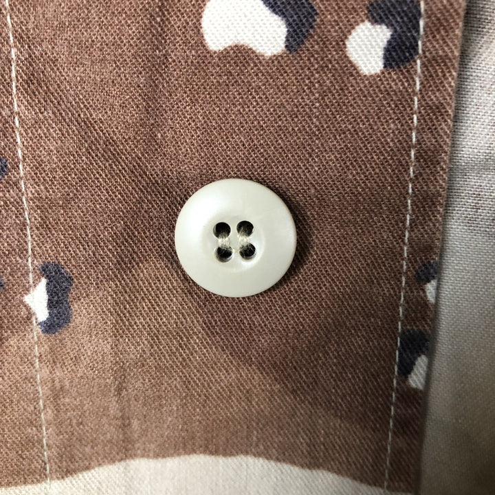 1990'S US Military Camouflage Pattern 6C Desert Chocolate Chip Camo BDU Military Jacket, Made in USA, Men's Size L, Vintage cotton beige type brown Vintage Second Hand