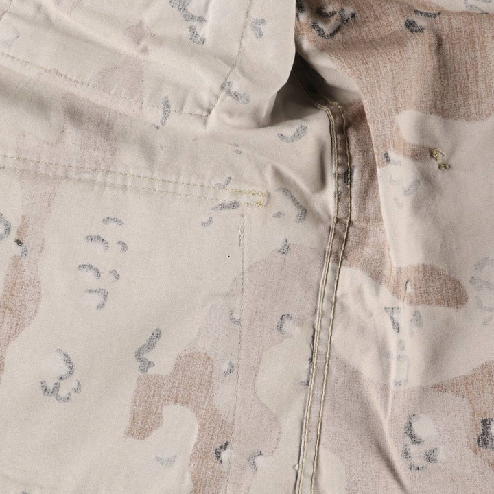 Civilian Camouflage Pattern 6C Desert Chocolate Chip Camo BDU Military Jacket, Made in USA, Men's Size Medium polyester Beige type Vintage Second Hand