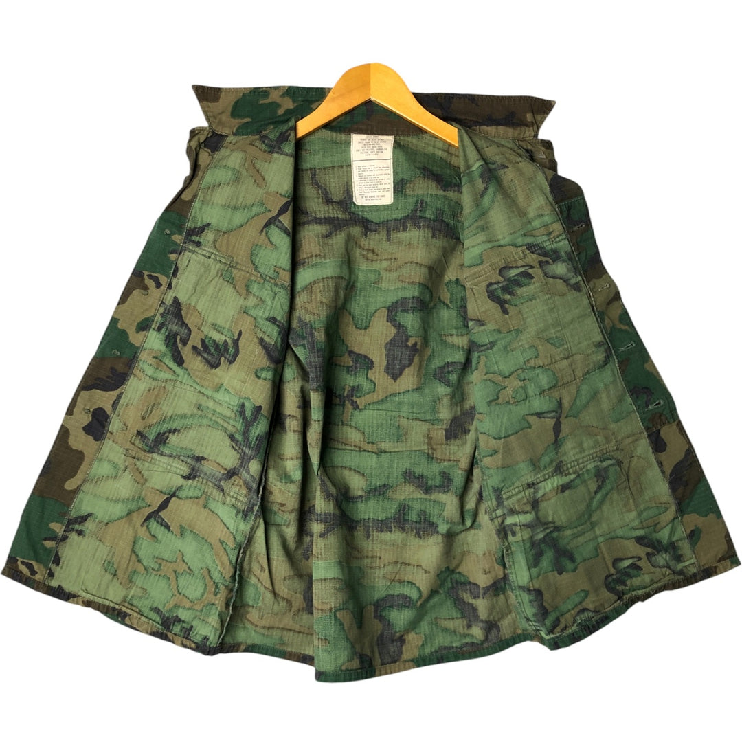 1970'S US Military Woodland Camo Ripstop BDU Military Jacket, Made in USA, Men's Size Small, Vintage cotton Khaki type Vintage Second Hand