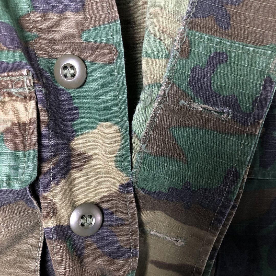 1970'S US Military Woodland Camo Ripstop BDU Military Jacket, Made in USA, Men's Size Small, Vintage cotton Khaki type Vintage Second Hand
