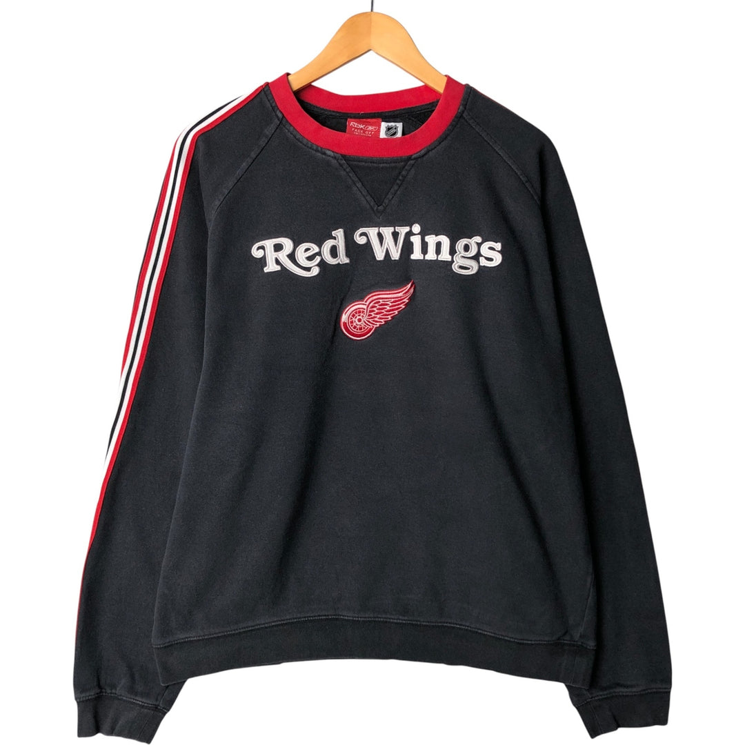 Vintage Reebok NHL Detroit Red Wings sweatshirt, size M, men's. cotton black type Vintage Second Hand