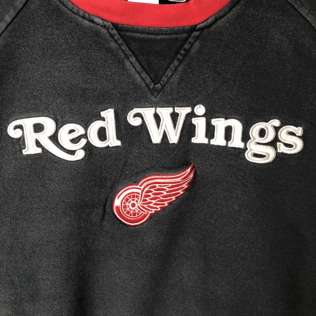 Vintage Reebok NHL Detroit Red Wings sweatshirt, size M, men's. cotton black type Vintage Second Hand