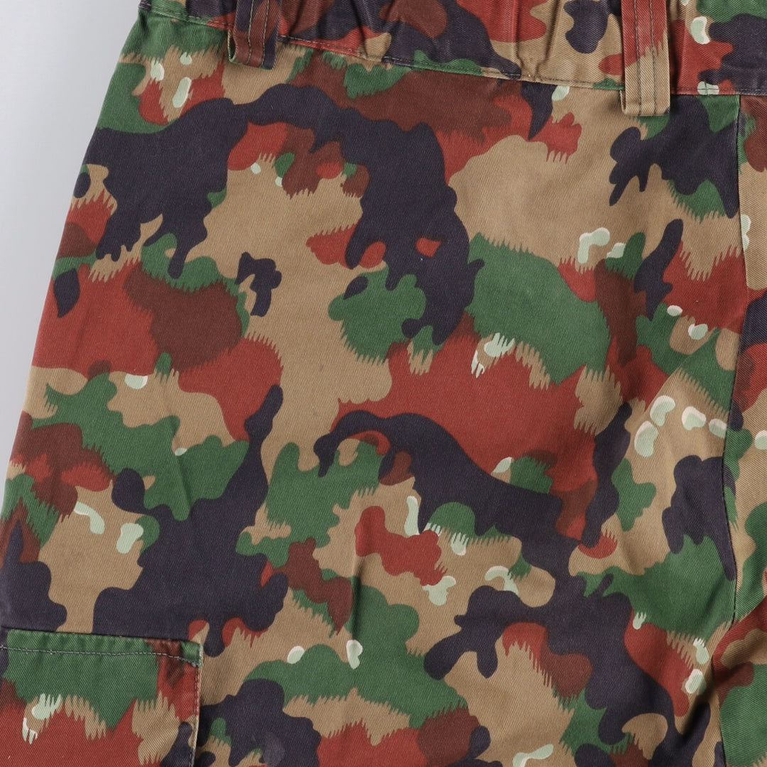 Swiss Army Camouflage Pattern Alpine Camo Military Cargo Pants, Size 48 cotton Khaki type sage green Vintage Second Hand