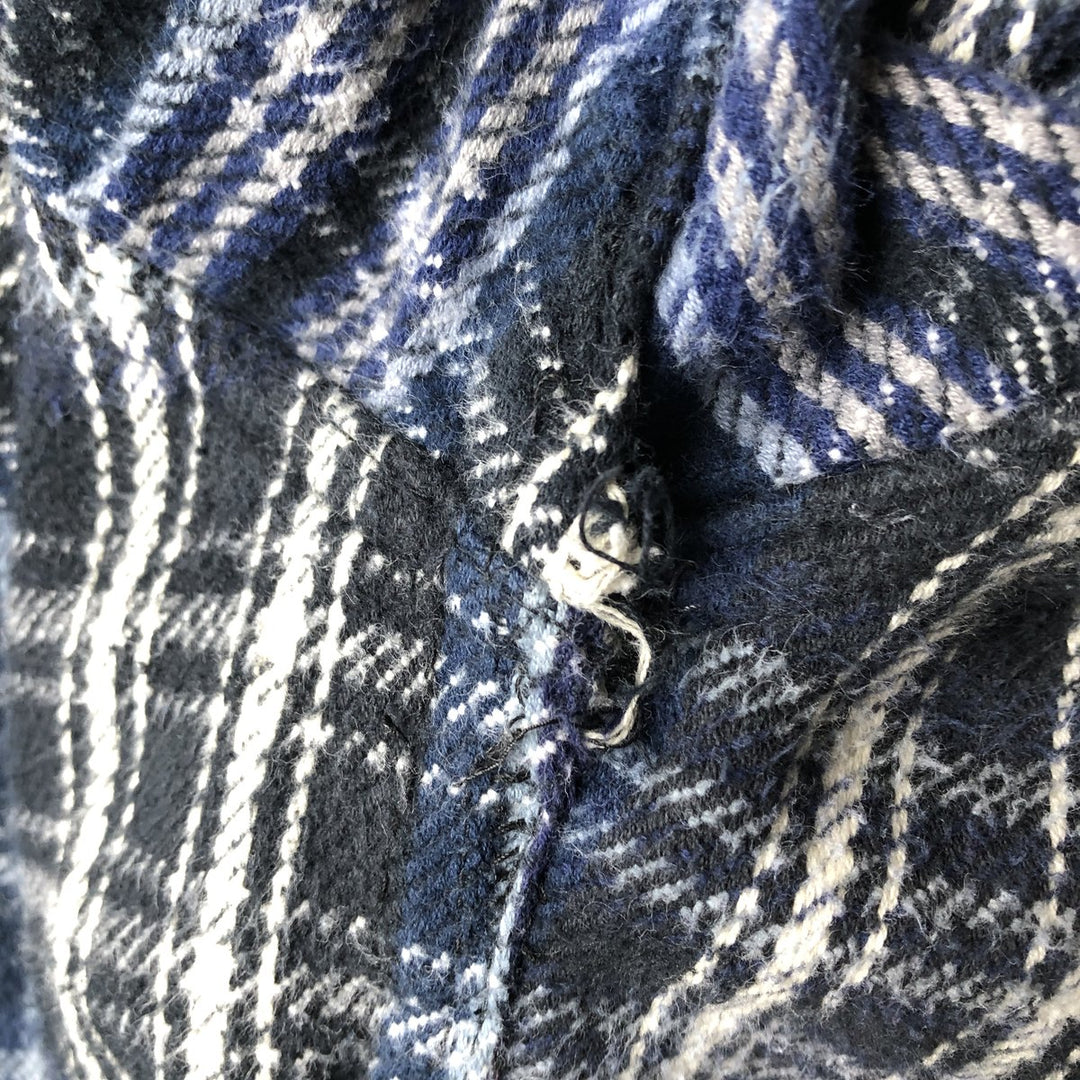 FIELD AND STREAM Long Sleeve Flannel Check Shirt, Men's Size L cotton navy blue type Vintage Second Hand