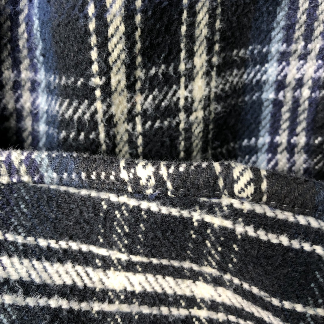 FIELD AND STREAM Long Sleeve Flannel Check Shirt, Men's Size L cotton navy blue type Vintage Second Hand
