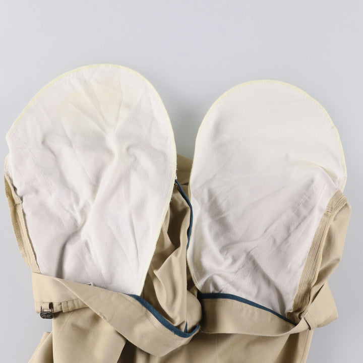 Lacoste Two-pleat Polyester and Cotton Slacks, Men's Size 36 cotton Beige type Vintage Second Hand