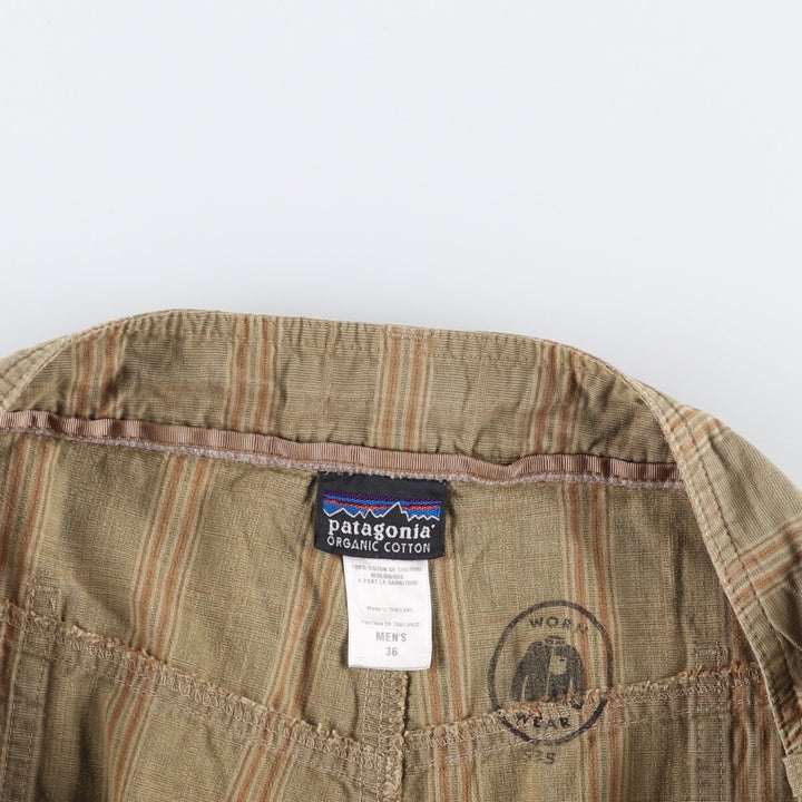 2000'S Patagonia Organic Cotton Check Pattern Cargo Shorts (57695S0) Men's Size W36 Organic cotton Khaki type Vintage Second Hand