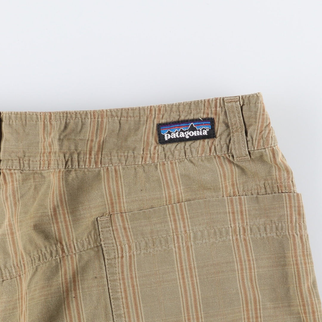 2000'S Patagonia Organic Cotton Check Pattern Cargo Shorts (57695S0) Men's Size W36 Organic cotton Khaki type Vintage Second Hand