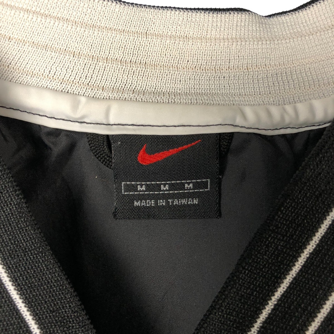 90'S Nike V-neck nylon pullover, men's size M, vintage Nylon black type Vintage Second Hand