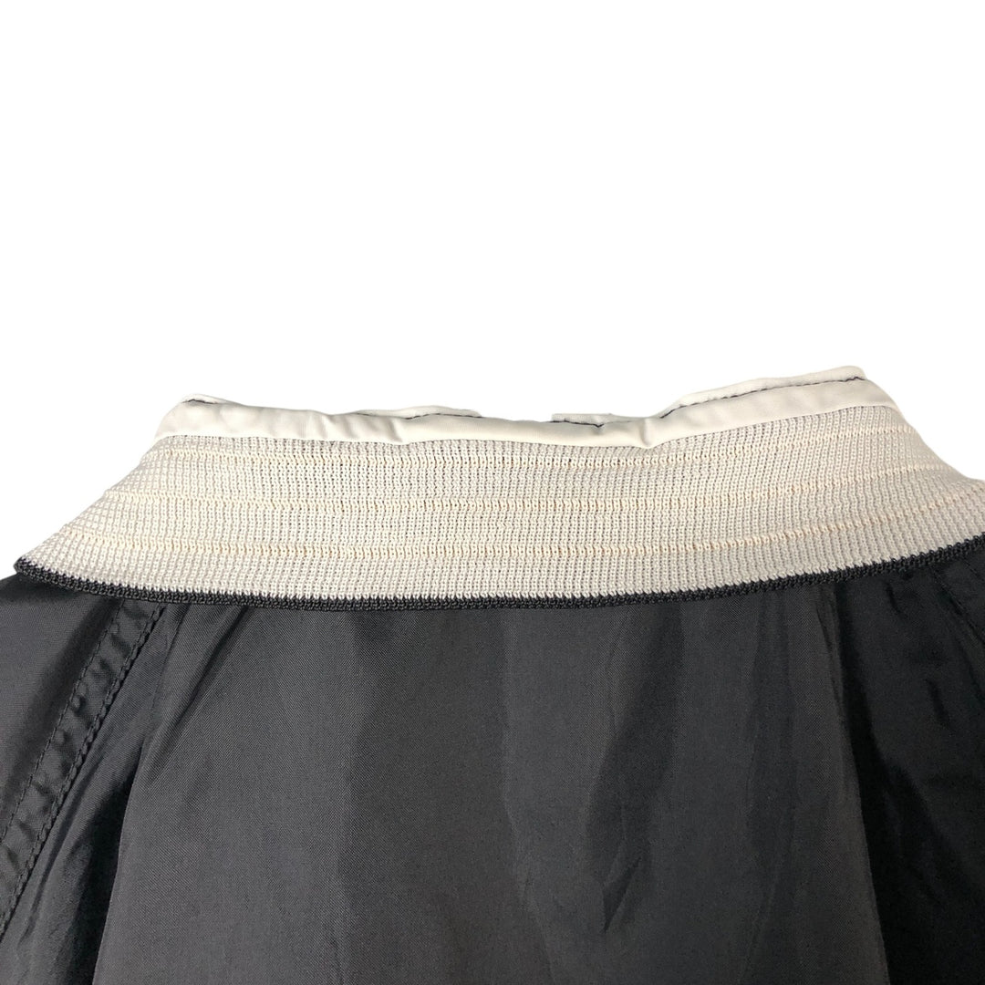 90'S Nike V-neck nylon pullover, men's size M, vintage Nylon black type Vintage Second Hand