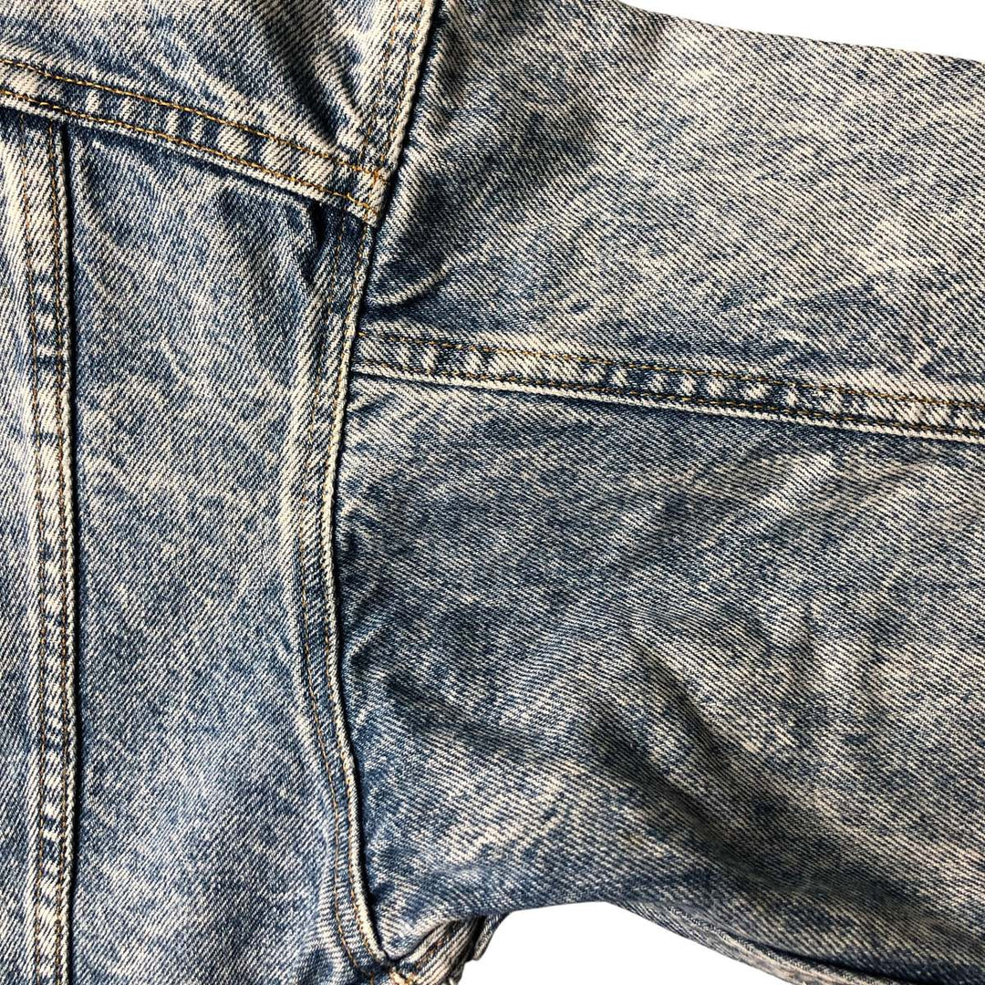90'S Levi's 70507-0219 Chemical Wash Denim Jacket, Made in USA, Men's Size Medium, Vintage cotton blue type Vintage Second Hand