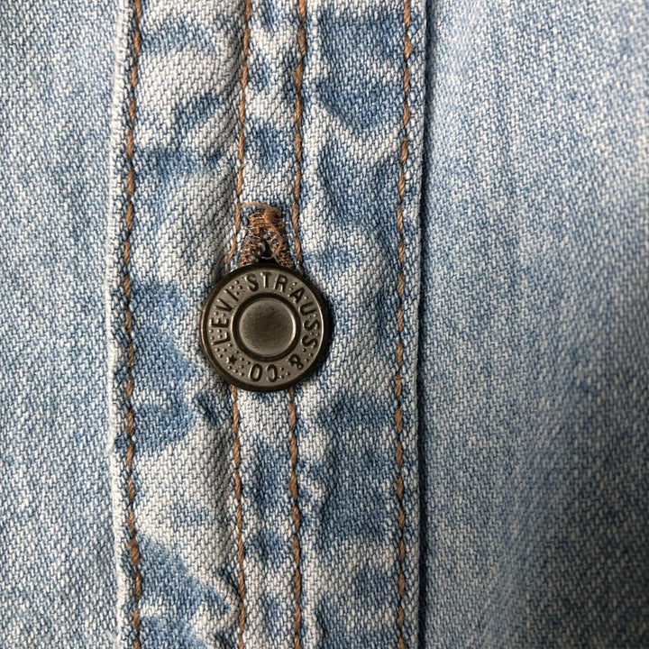 Levi's long-sleeved denim shirt, men's size XXL cotton Blue type light blue Vintage Second Hand