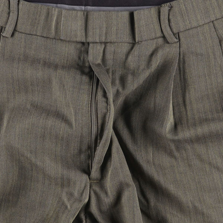 Dockers Pleated Relaxed Fit Two-Pleated Herringbone Polyester and Wool Pants, Men's Size 34 polyester gray type Vintage Second Hand